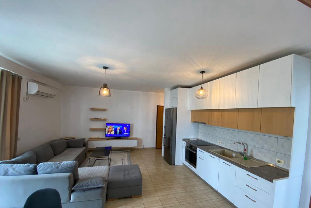 2+1 apartment for rent at Kodra e Diellit,
