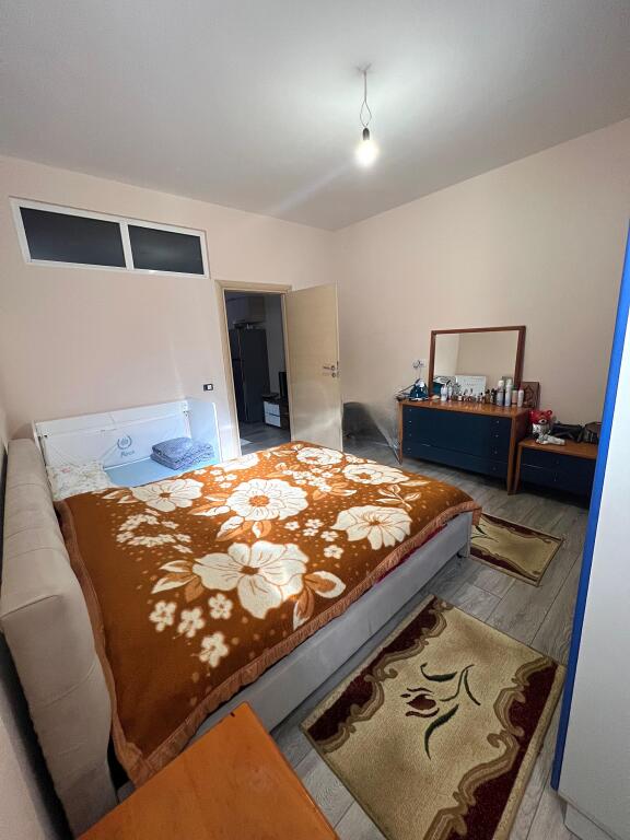 Jepet Me Qera Apartament 1+1