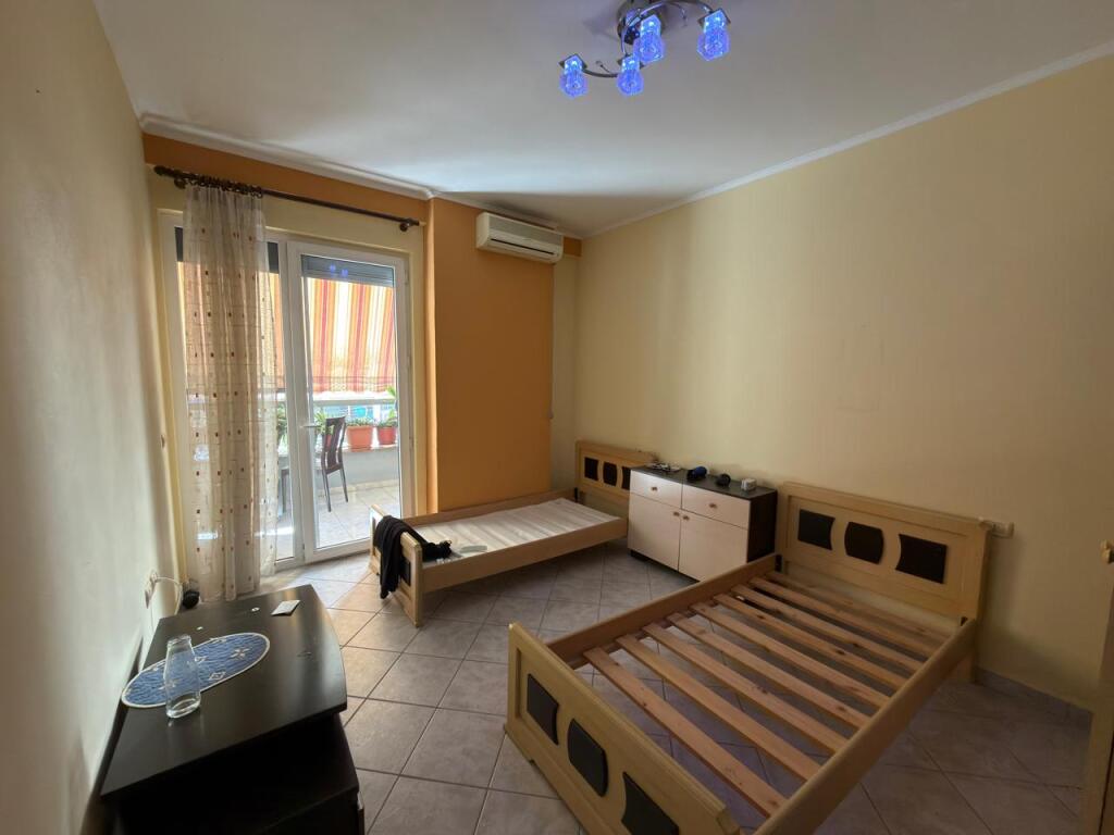 📣 Shitet Apartament 2+1+2 🏢 Kati i 2-të me ashensor