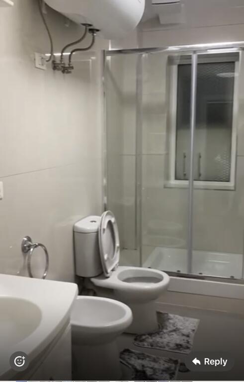 2+1,arredato a posta 8 piazza wilson,prezzo 700 euro
