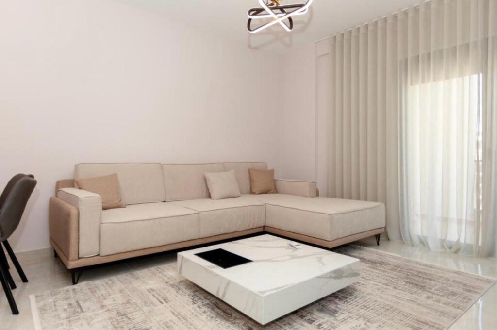 Appartamento in Affitto a Vlore
