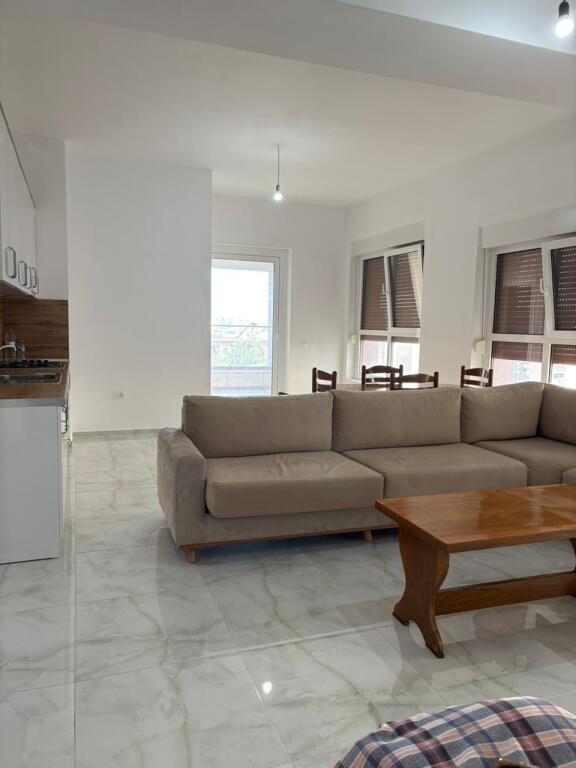 Apartment 2+1 for rent, Mangalem Complex 21