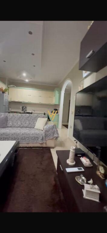 VENDESI APPARTAMENTO 2+1+BLK A YZBERISHT 135.000 EURO