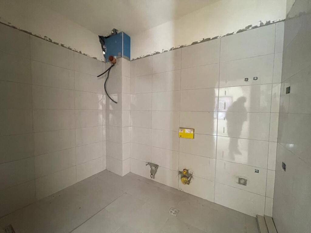 Apartament 2+1 per shitje tek Rruga e Elbasanit