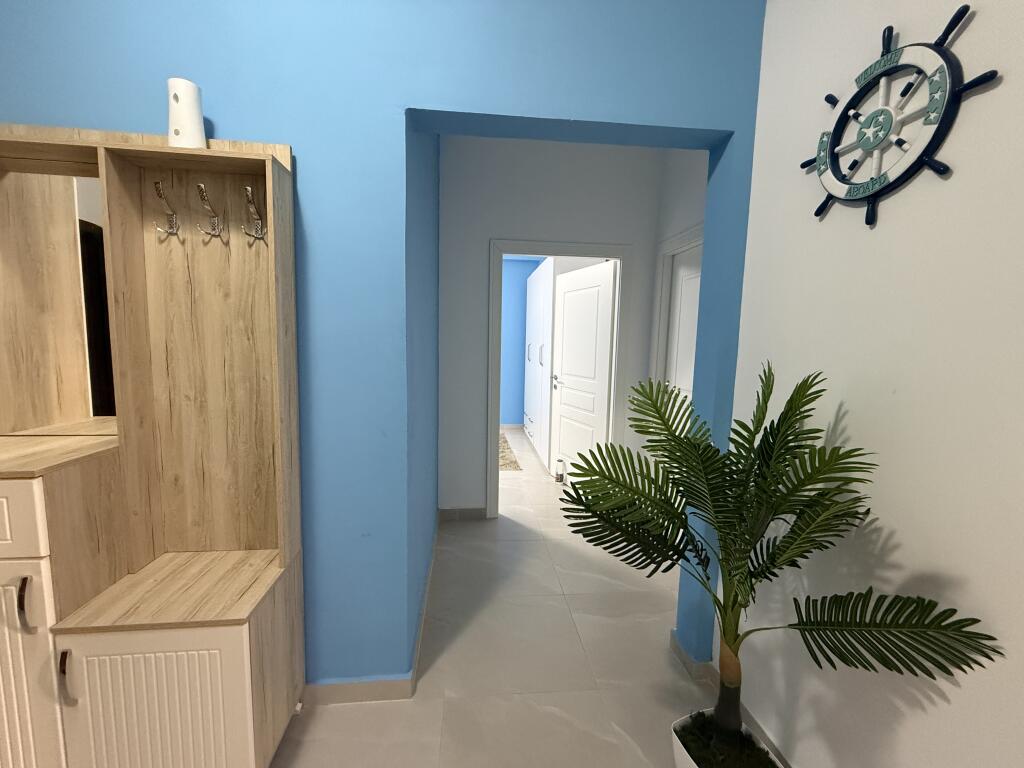 Apartment 2+1 for rent on Iliria beach