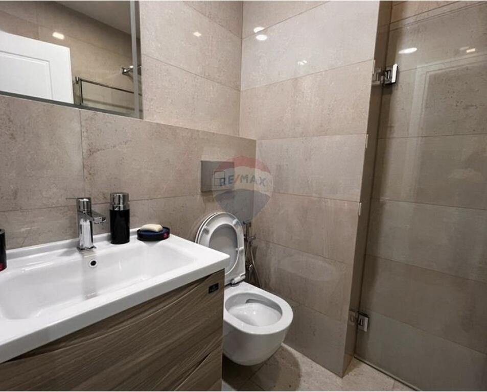 Apartment 2+1+2 For Rent - Qemal Stafa Street
