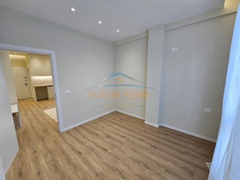 Shitje, Apartament 1+1 , Myslym Shyri !