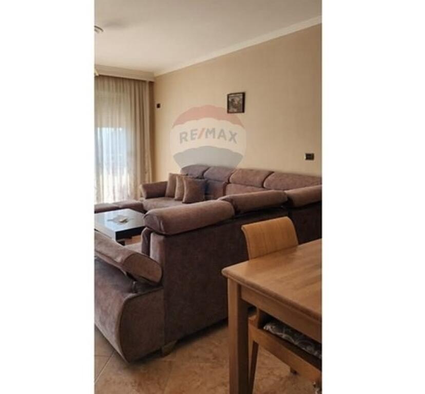 Jepet me qira apartament 1+1 ne Bllok