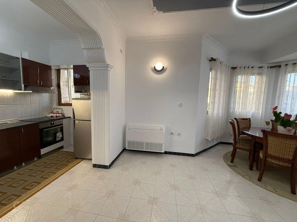 VILLA FLOOR 2+1+PARKING SPACE FOR RENT, STUDENT CITY!