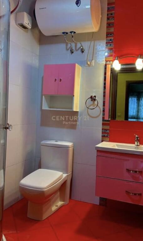 JAPIM ME QIRA APARTAMENT 2+1+2 NE ASTIR