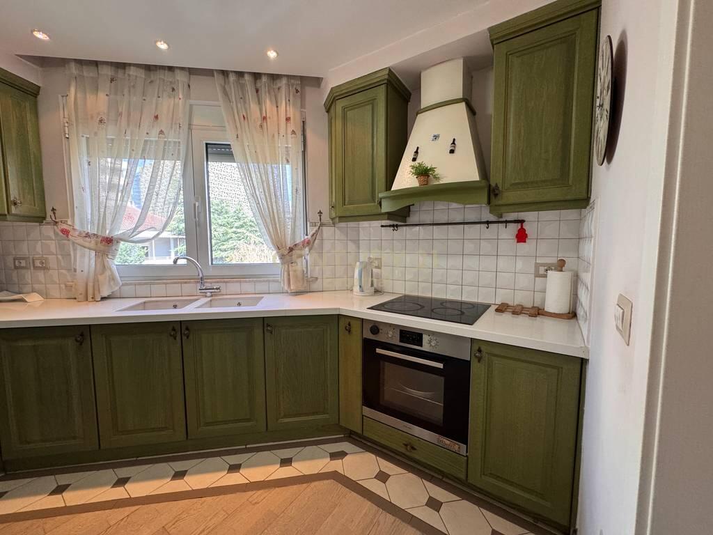 Apartment 2+1 for Rent in Bllok