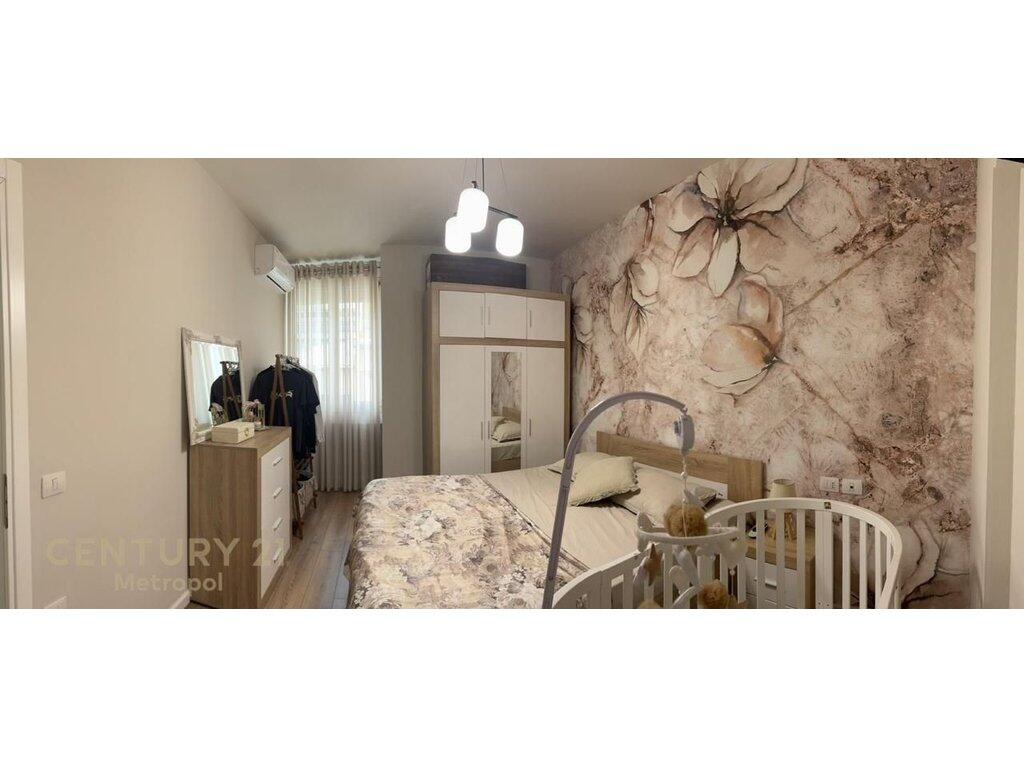 APARTMENT FOR RENT 2+1+2 ON ELBASAN STREET !