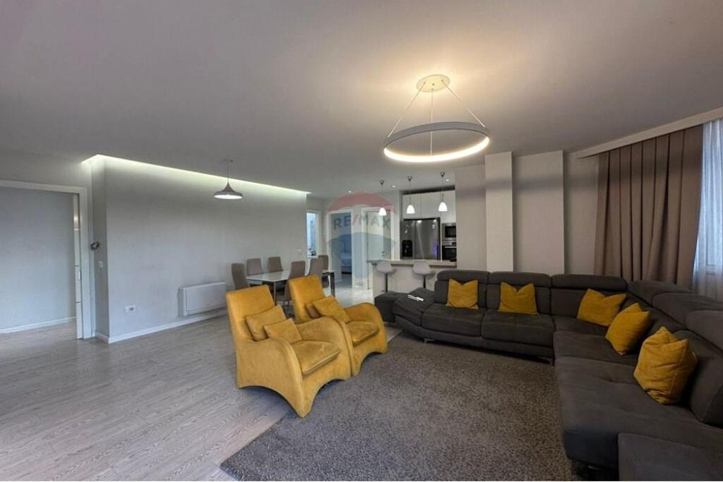 SHITET APARTAMENT 3+1+2 TEK STADIUMI AIR ALBANIA