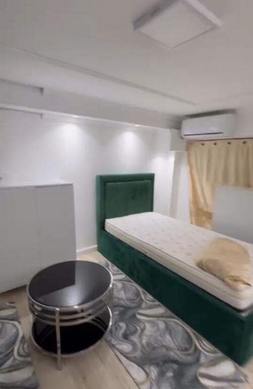 Apartament 1+1 (dubleks) ne Bllok!
