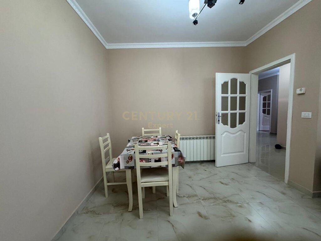 AFFITTIAMO APPARTAMENTO 2+1 PRESSO 5 MAJI!
