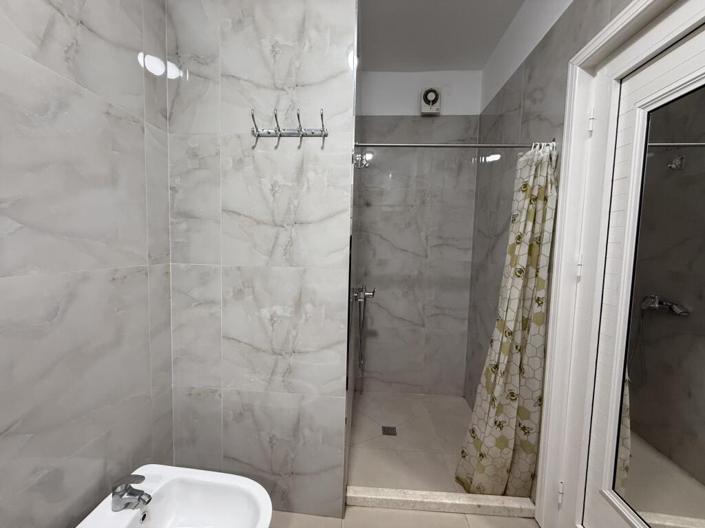 Apartment 2+1 for rent on Iliria beach