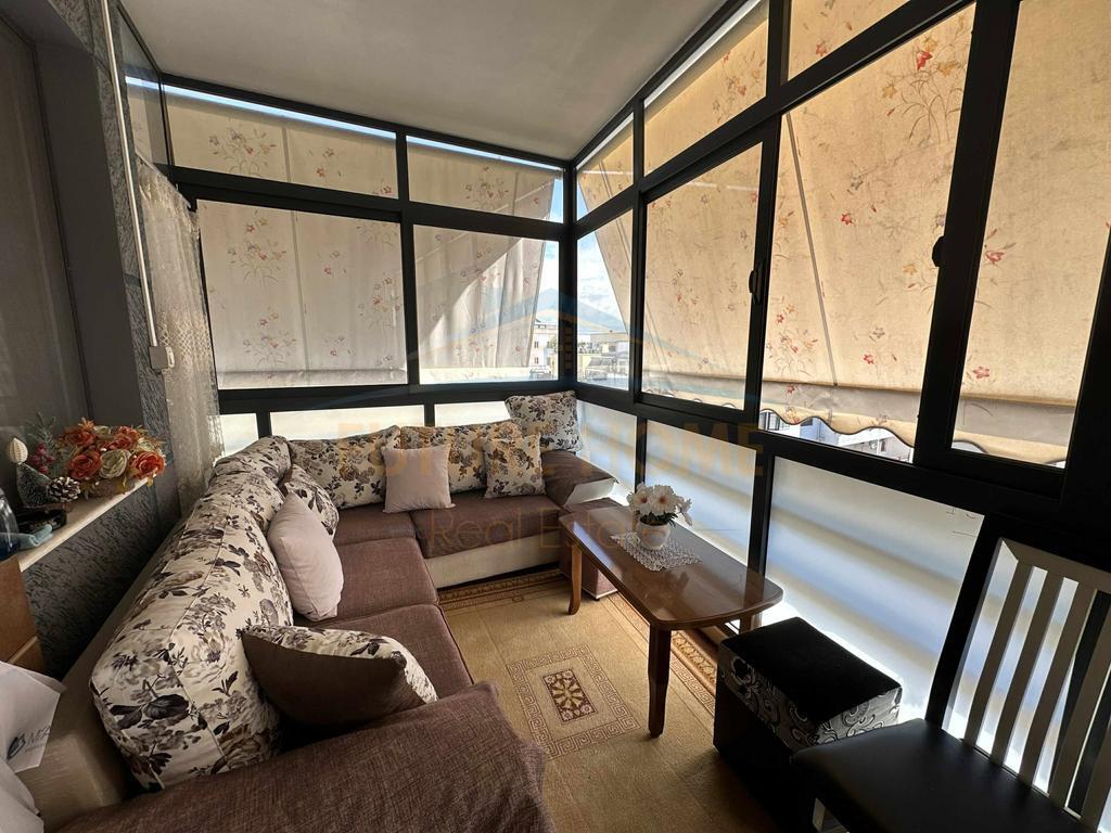 Qera Apartament 2+1 Misto Mame, te KMY