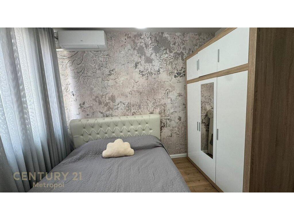 APARTMENT FOR RENT 2+1+2 ON ELBASAN STREET !
