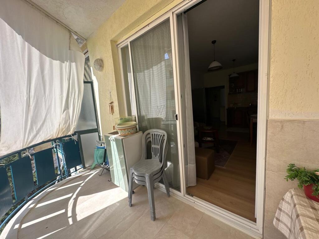 Shitet apartament 1+1 ne golem