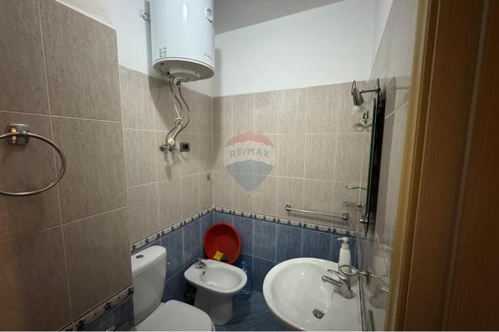 APARTAMENT 3+1+2 PER QIRA TE ZOGU I ZI
