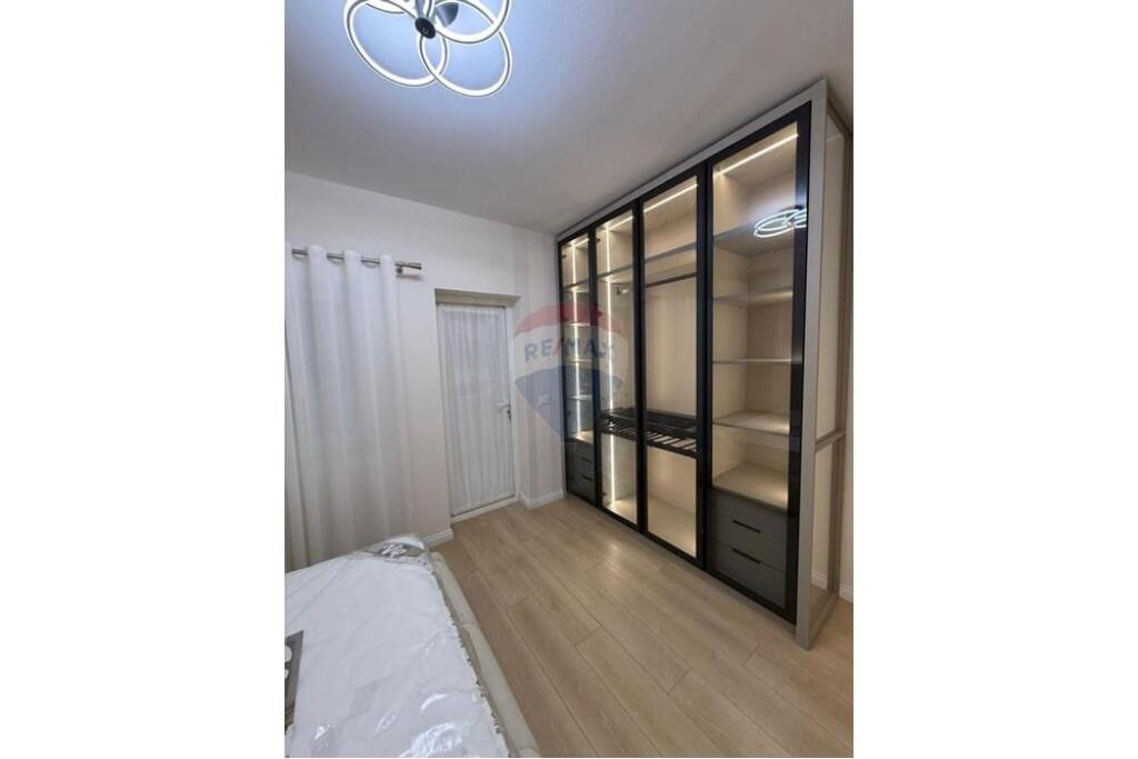 Apartament 2+1+2 per shitje Myslym Shyri