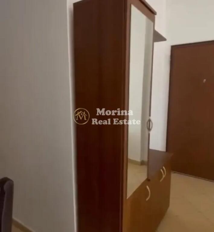 Affitto, Appartamento 1+1, presso Komuna e Parisit, 400 euro/mese