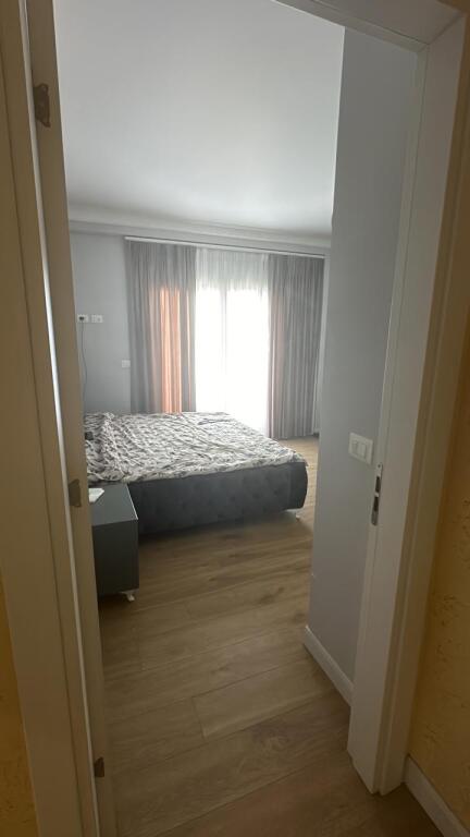 Apartament 2+1 ne Farke