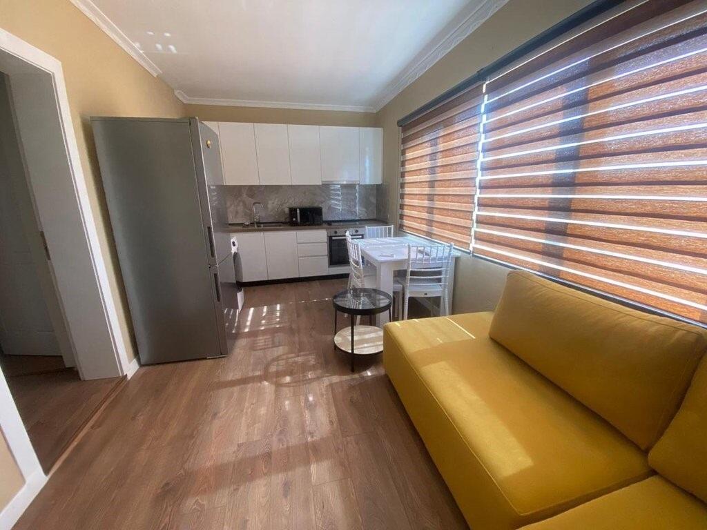 🏠 Apartament Modern 2+1 për Qira – Blloku Gintash, Rruga Dritan Hoxha!