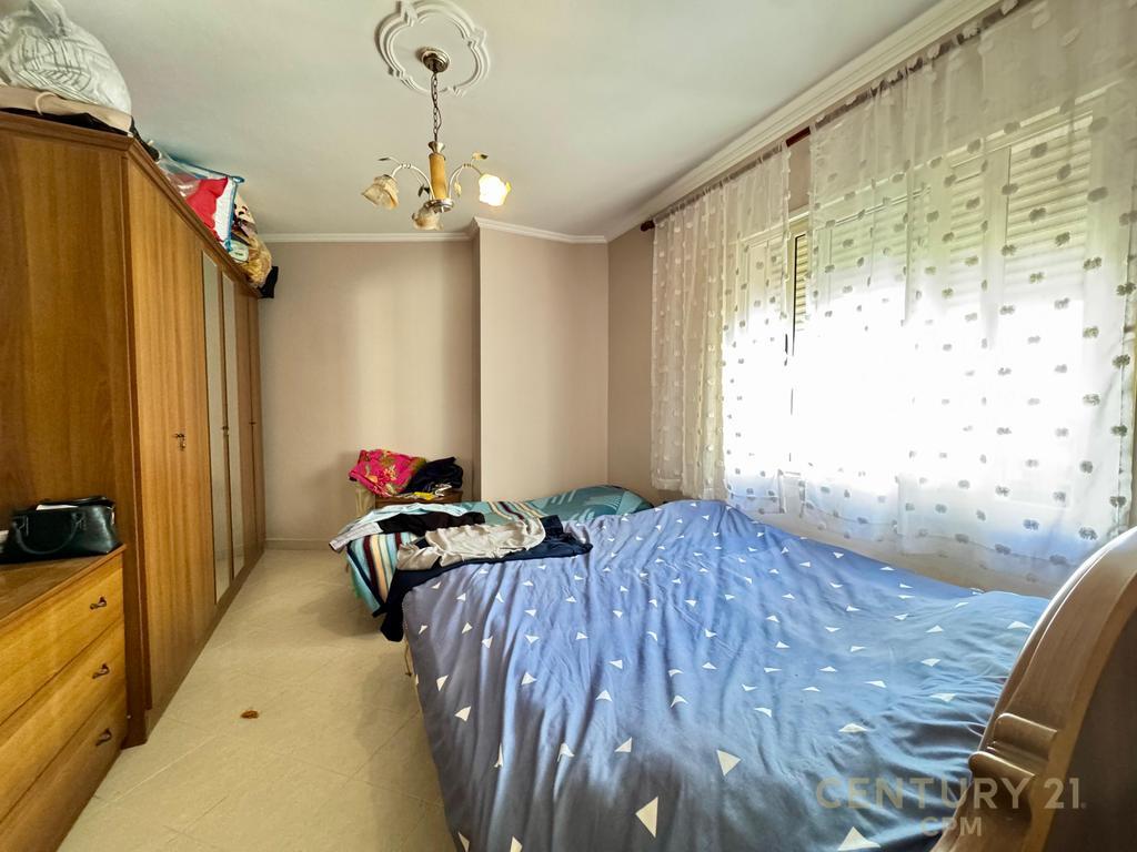 APARTAMENT 2+1 PER SHITJE TEK RESTORANT FRESKU! 140,000 €