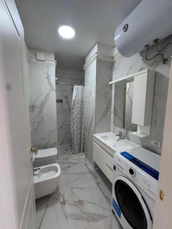 Apartment for rent, univers city