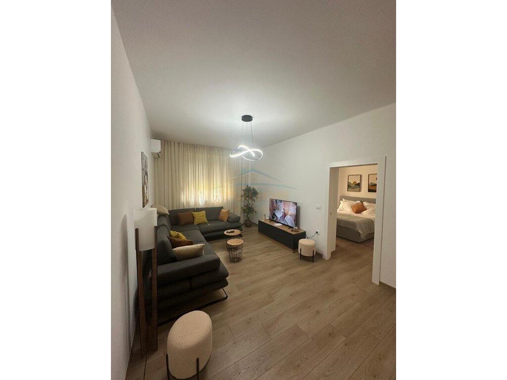 Qera, Apartament 2+1, Rruga e Durresit, Tirane