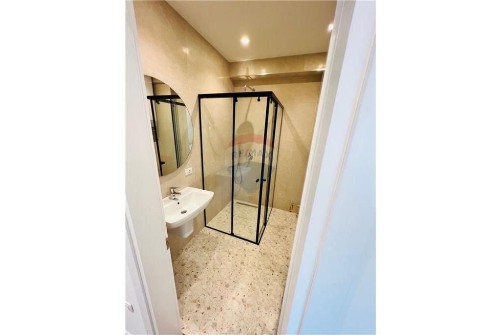 Apartment + Parking - For Rent - FZ Complex