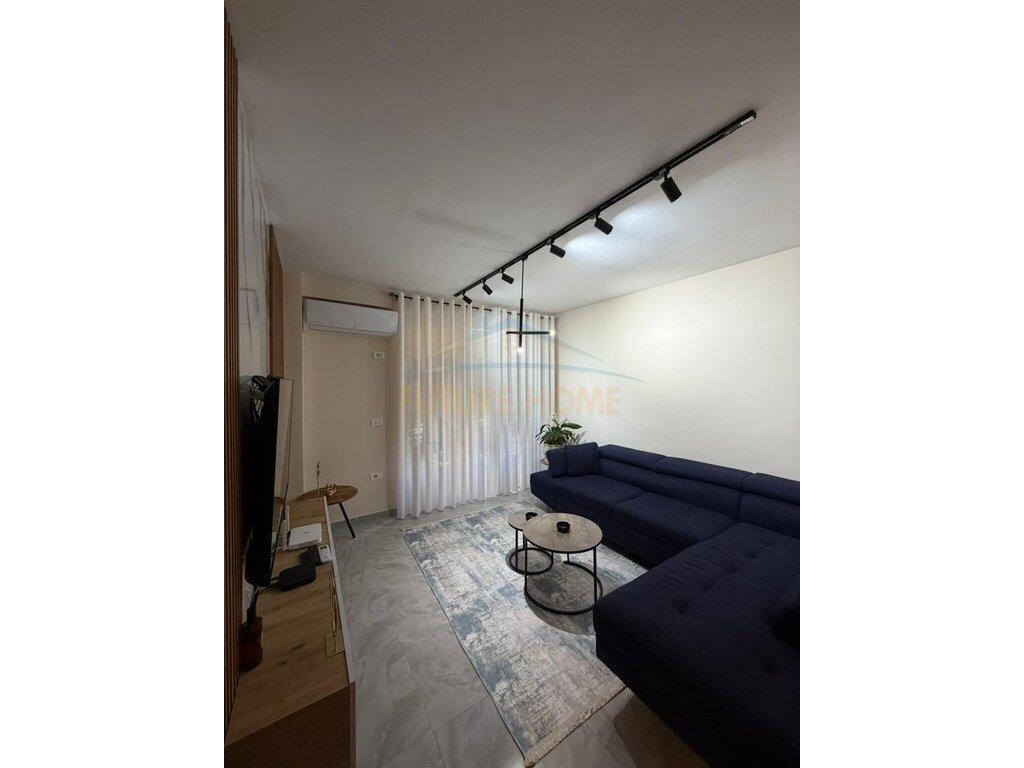 Shitet, Apartament 2+1, Kompleksi Tom Doshi, Shkoze
