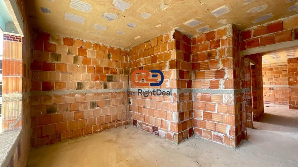 Tek Univers City, Shitet Super Apartament 2+1, Me Planimetri Te Rregullt!