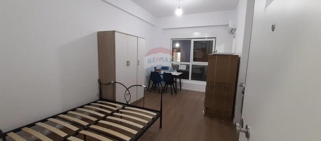 Studio Apartment for Rent – “Mangalem” Complex, Tirana