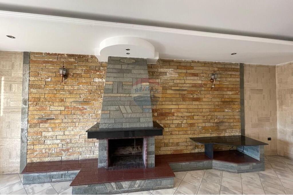 Apartament - Për Qira - Rruga Mihal Grameno, Tiranë
