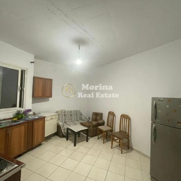 Qera, Hyrje Private 2+1, 5 Maj , 380 euro/muaj.