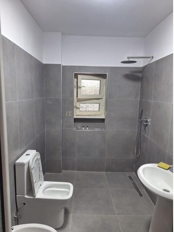 Appartamento in affitto 2+1, Via Fortuzi