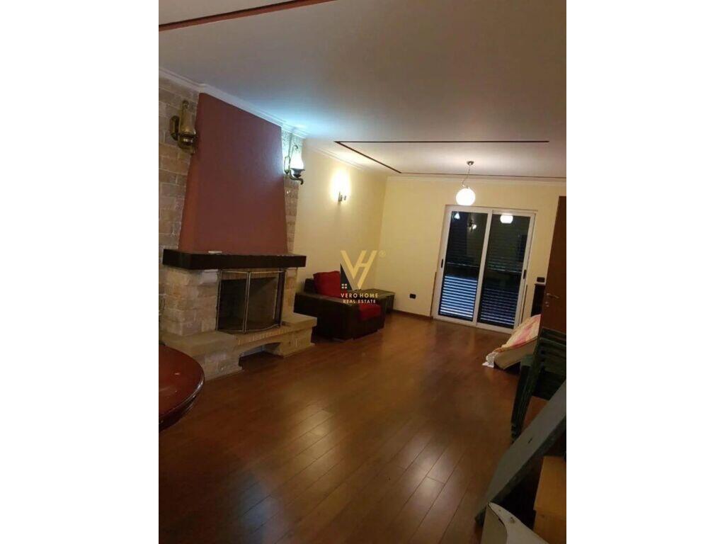 3-STORY VILLA FOR RENT IN THE VILLA BLOCK, SELITE 2,500 EURO