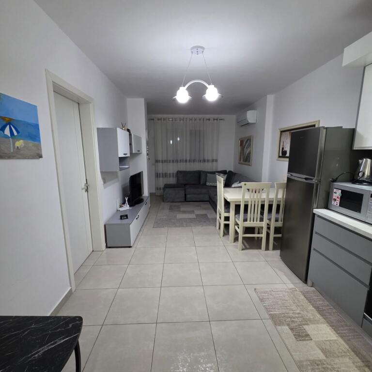 🎯 SHITET APARTAMENT 1+1  📍 QERRE