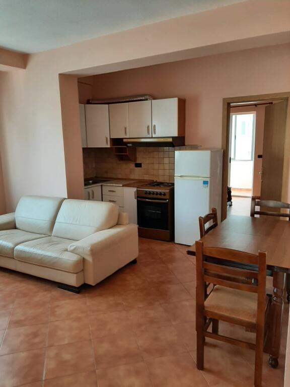 apartament 2+1 me qira tek Rruga e Elbasanit