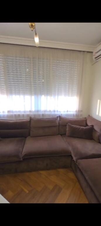 Apartament 1+1, xhamlliku