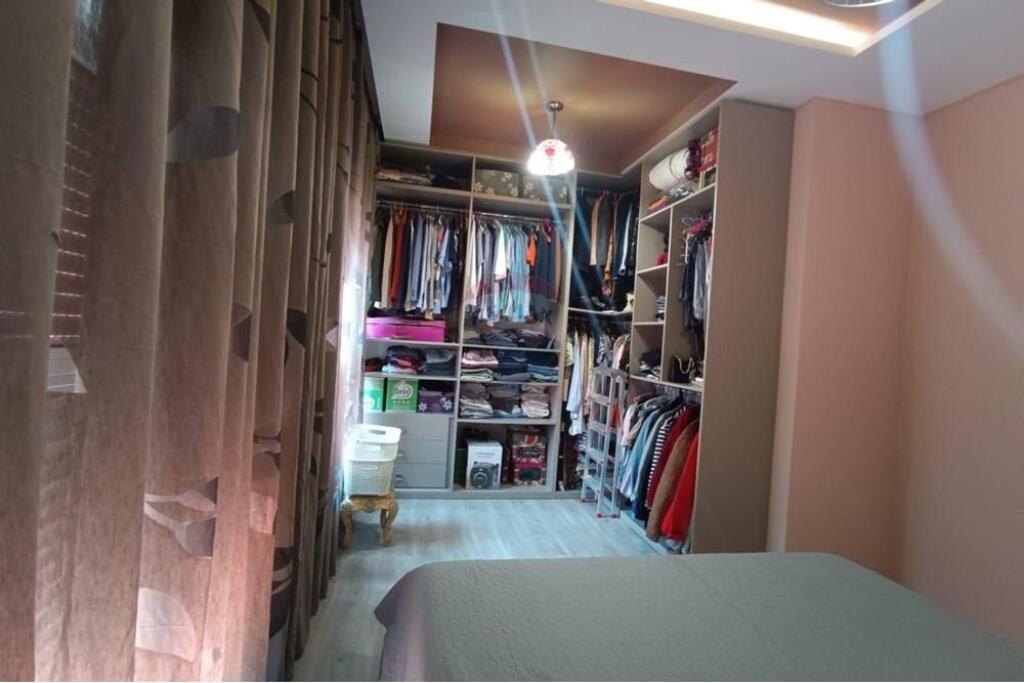 Apartament 2+1 ne shitje Kompleksi Mangalem