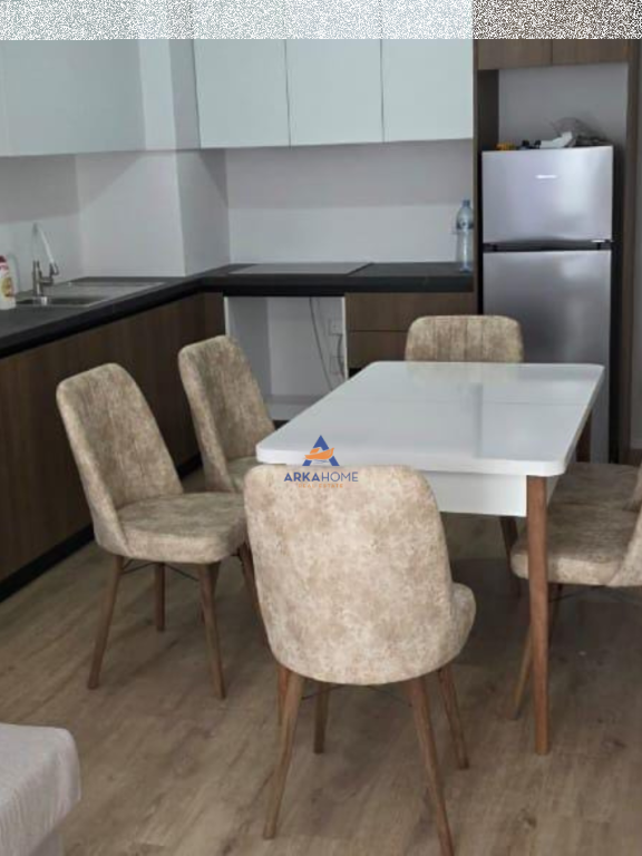 JEPET APARTAMENT 2+1+BALLKON ME QERA "UNIVERS CITY, QTU" 500 EURO