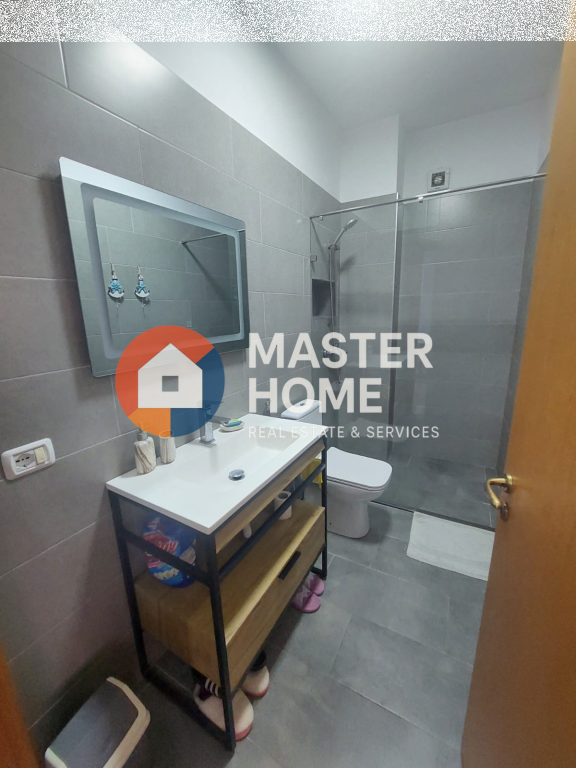 🏢 Apartament 1+1 në Shitje – Konsullata Italiane, Vlorë
