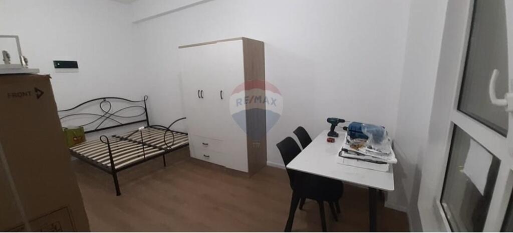Studio Apartment for Rent – “Mangalem” Complex, Tirana