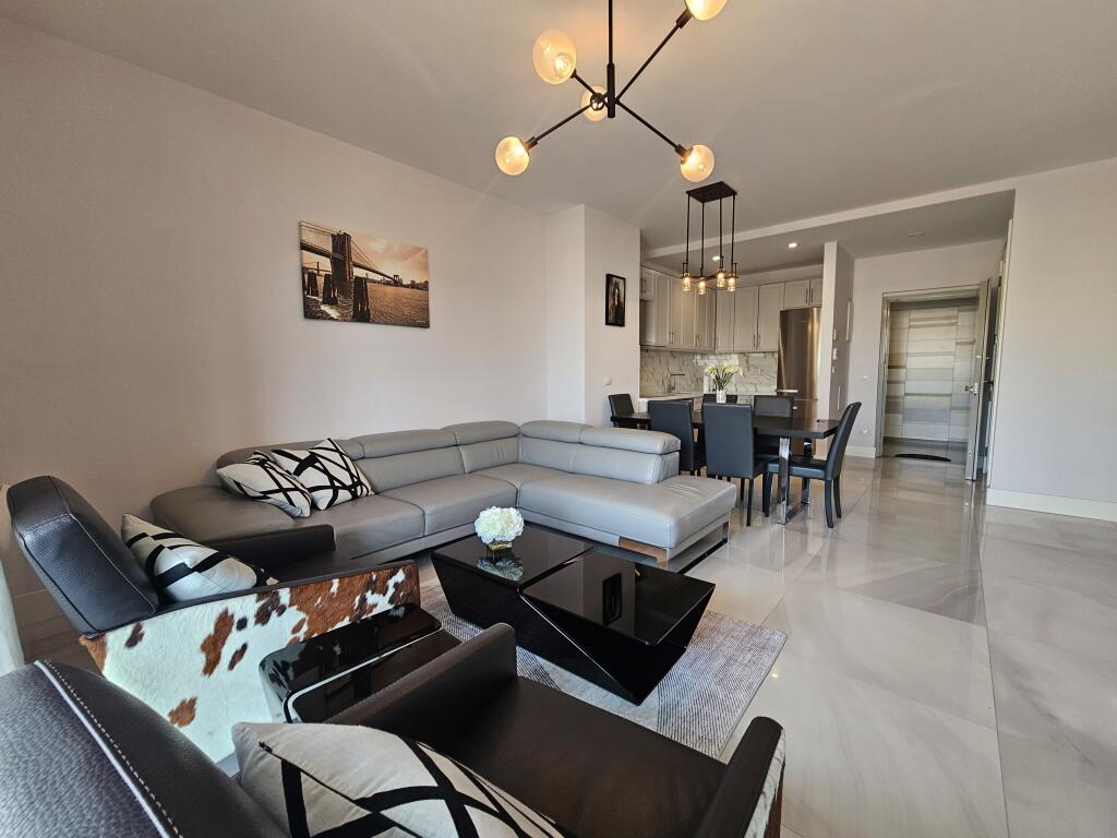 Jepet me Qira Apartament 2+1 + Post Parkimi + gardorobe– Ambasador 3 ✨çmimi 2200 euro