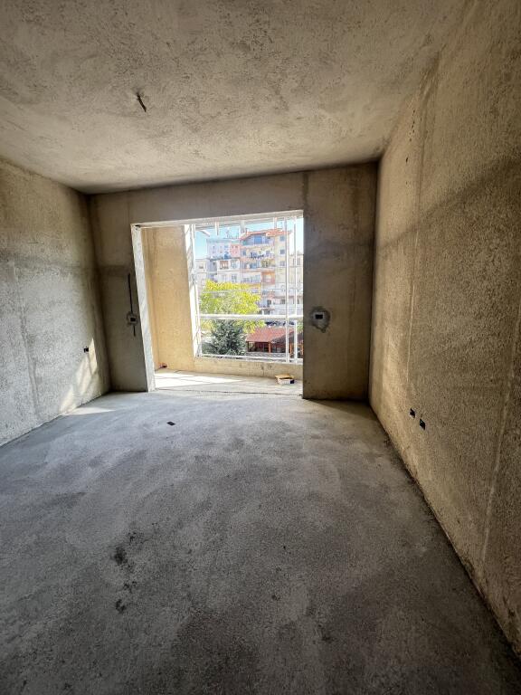 FOR SALE APARTMENT 2+1 Fusha Ali Demit