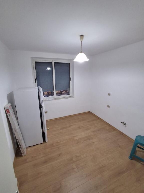 Apartment 2+1 for Rent for office in Bllok
