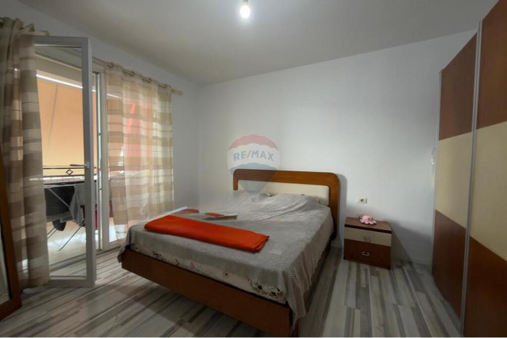 shitet  apartament 2+1 Yzberish prane kmy